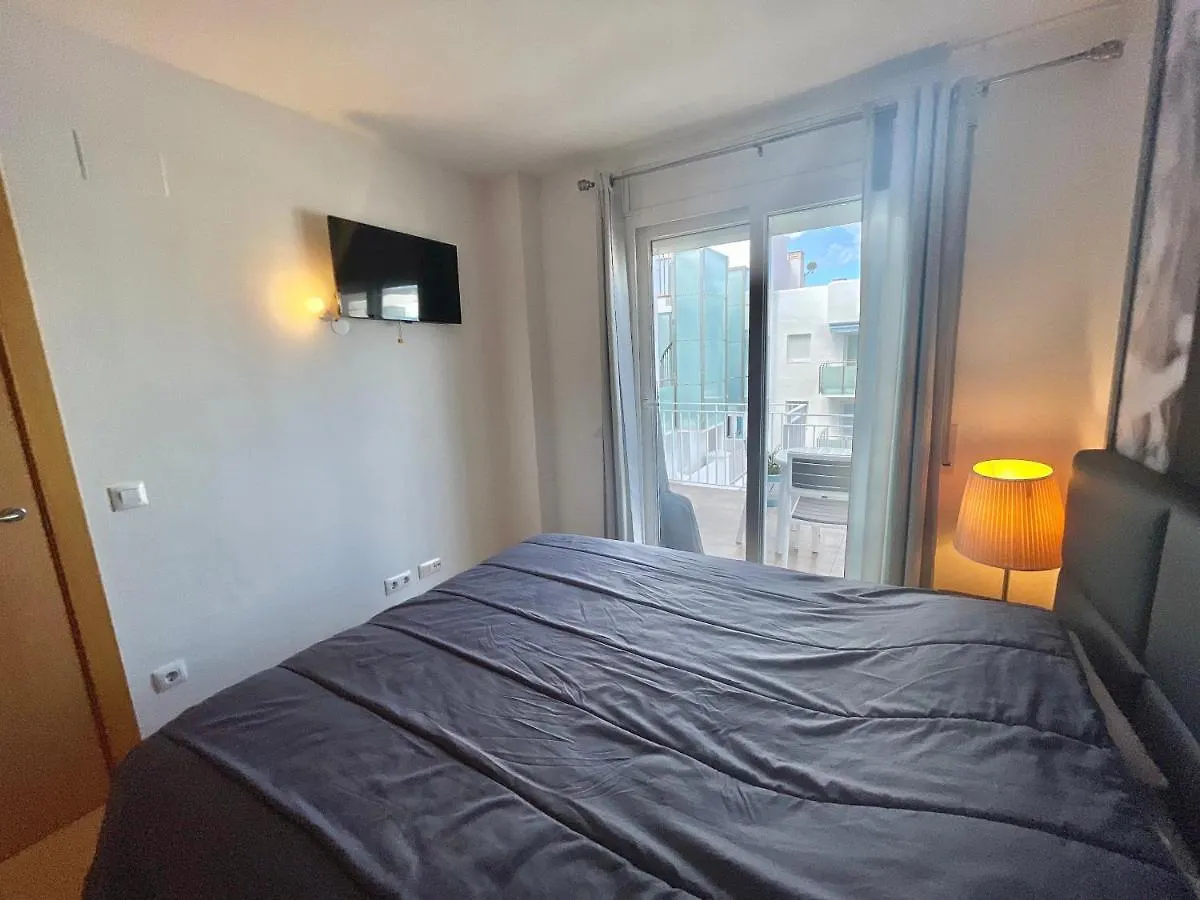 Royal Marine 413 Apartment Roses Spain